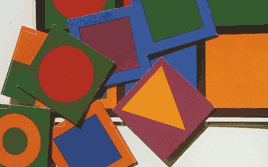 Tafeln mit geometrischen Figuren